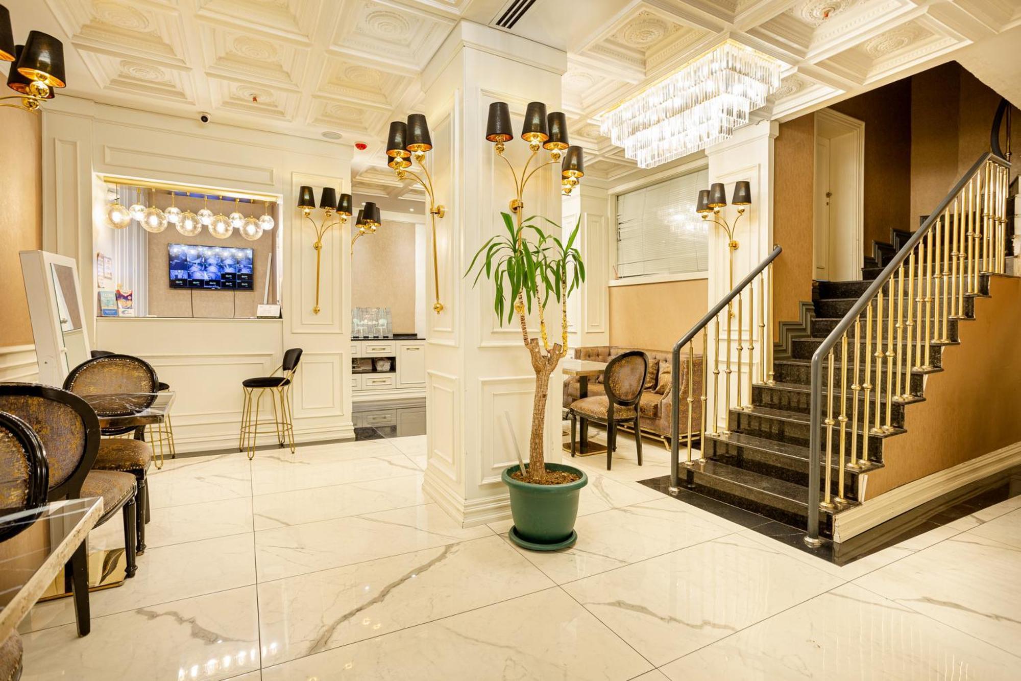 Santra Hotel — Photos 1